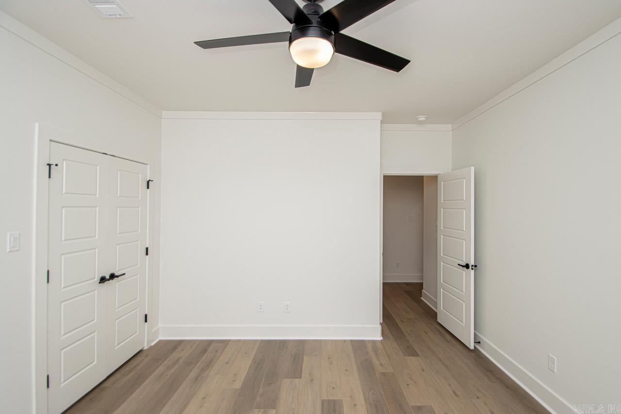 MILLERS GLENN - Residential