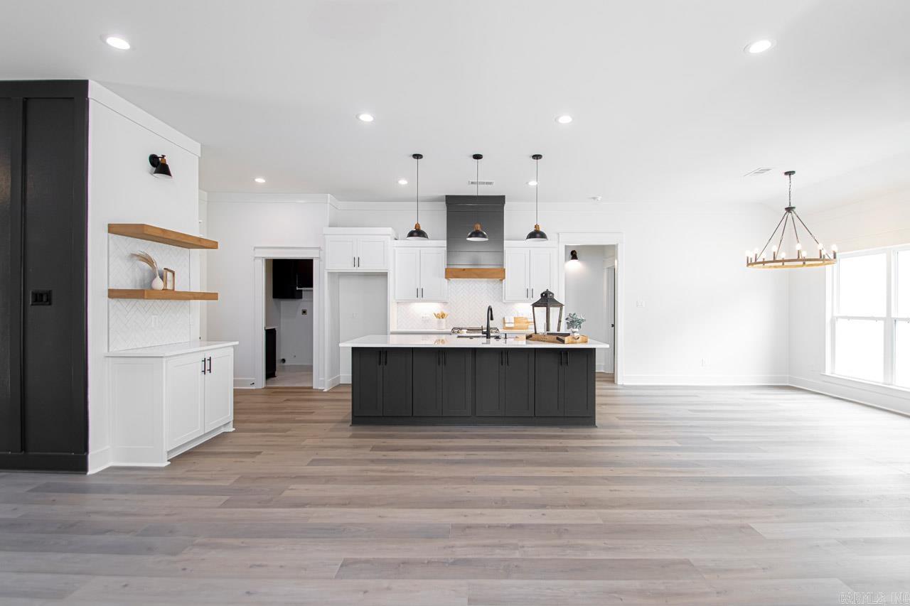 MILLERS GLENN - Residential