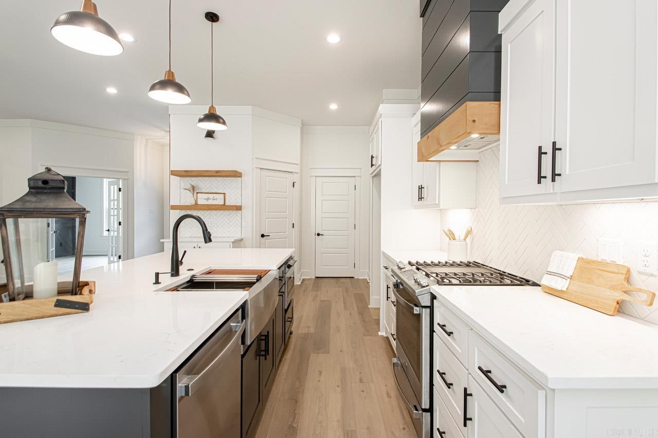 MILLERS GLENN - Residential