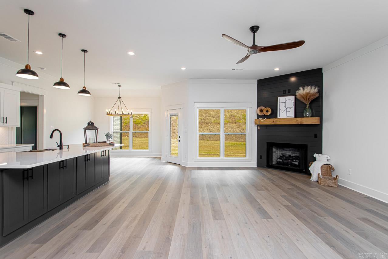 MILLERS GLENN - Residential