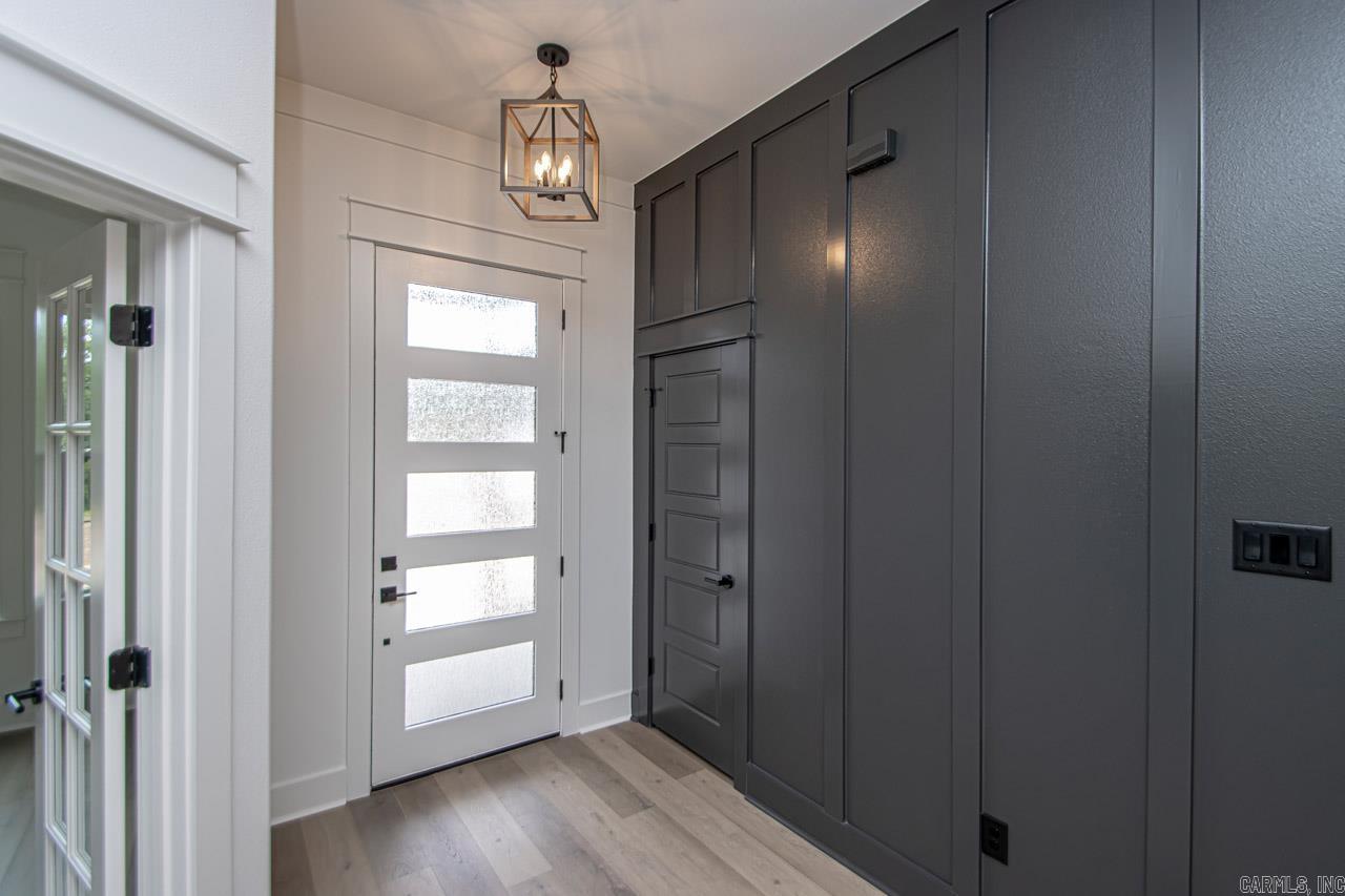 MILLERS GLENN - Residential