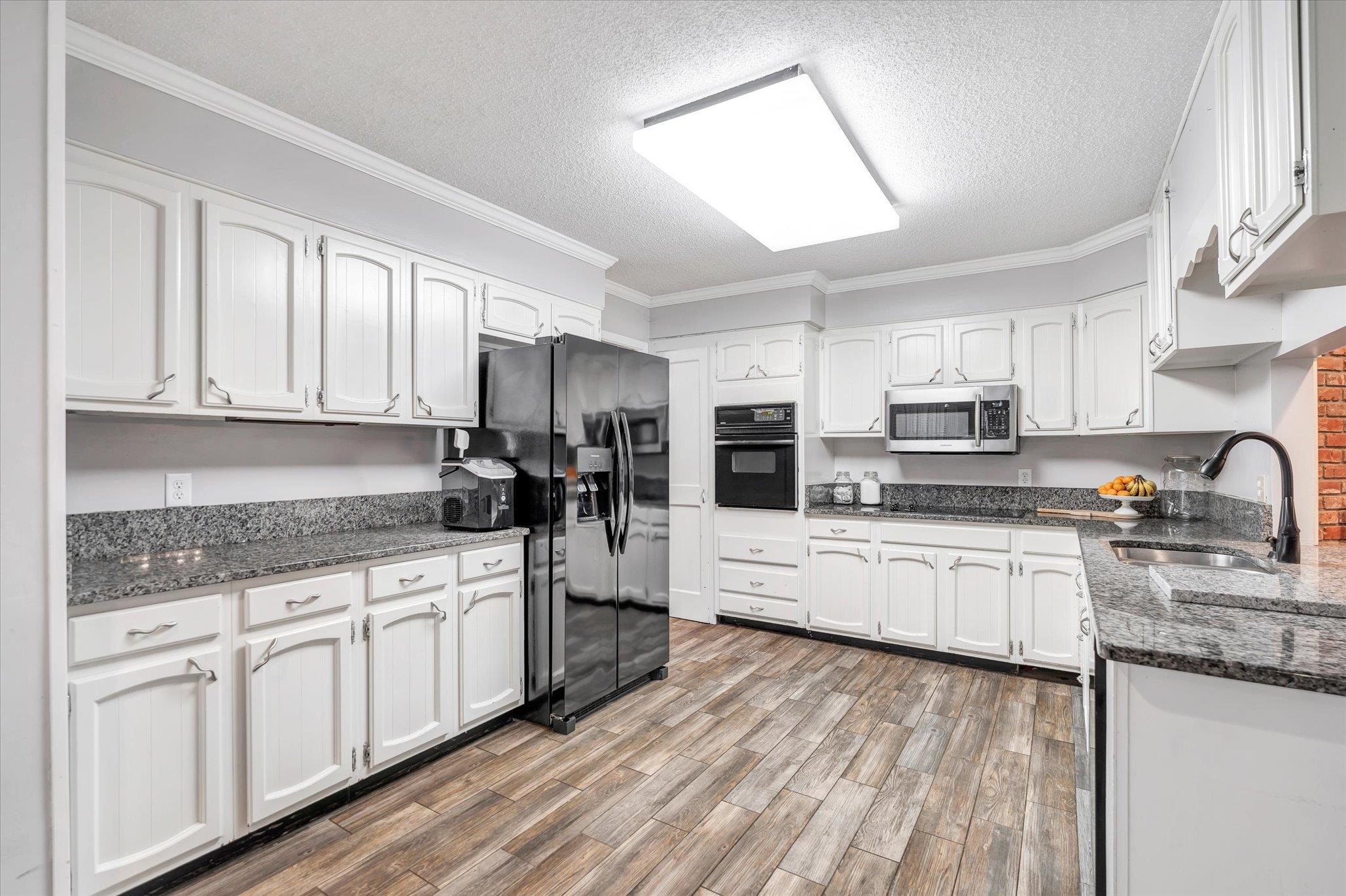 OAK PARK SUBD. - Residential