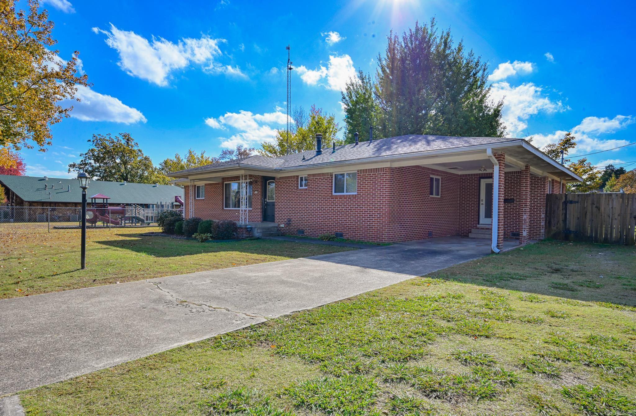 Mena Original - Residential