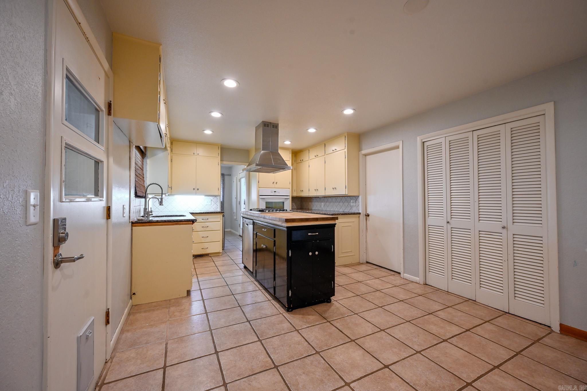 Mena Original - Residential