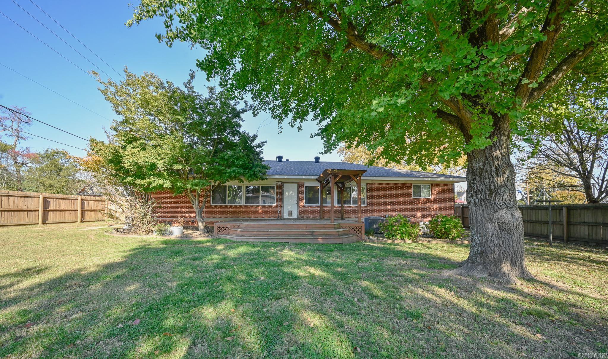 Mena Original - Residential