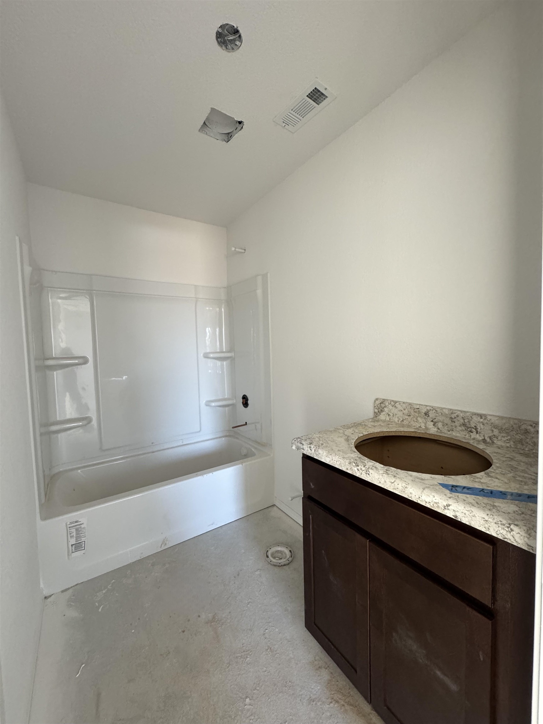 THE MEADOWS - Residential