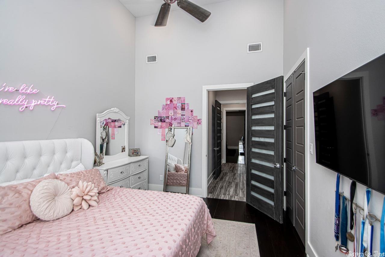 WEST LAKE VILLAGE - Residential