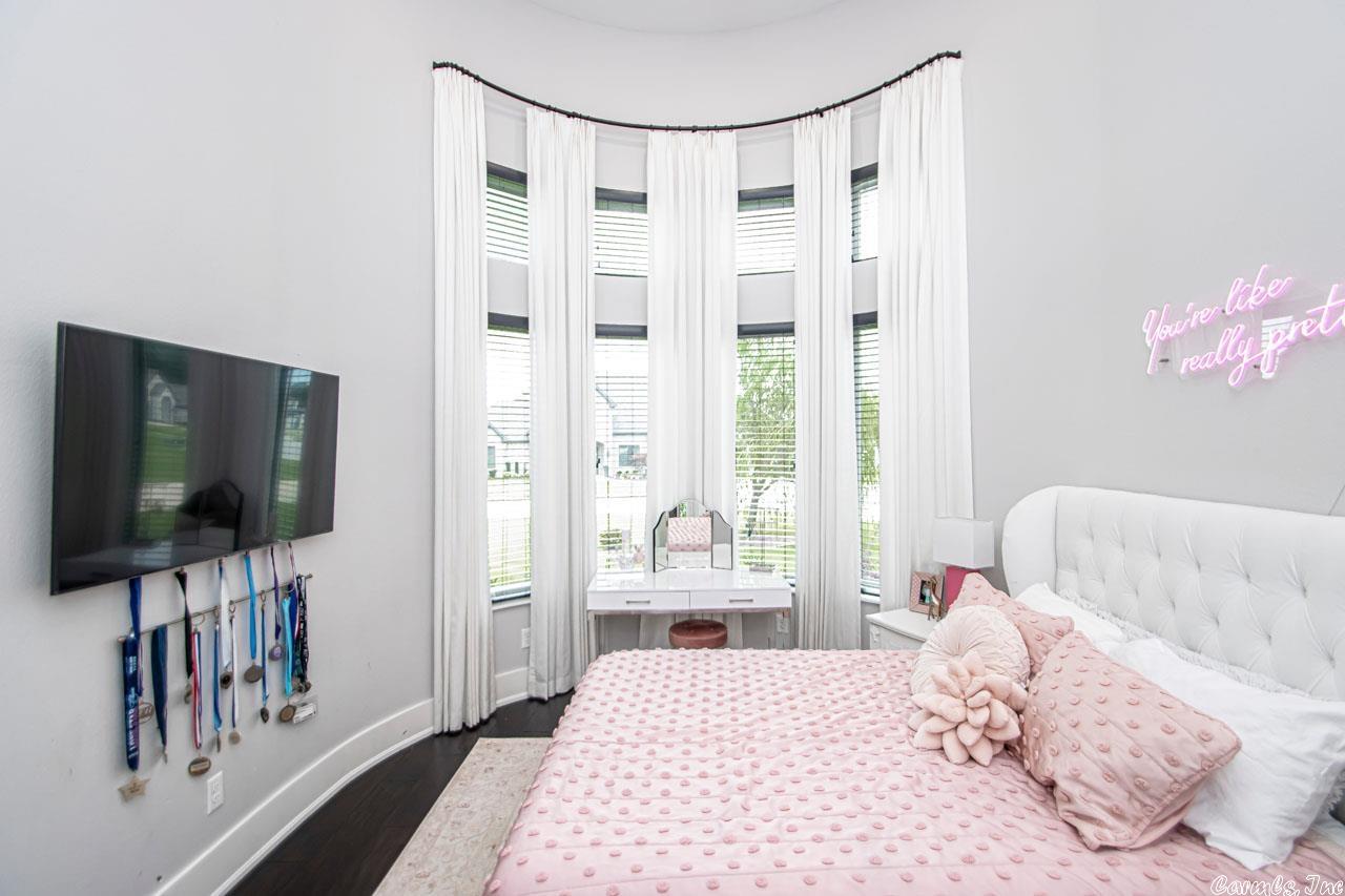 WEST LAKE VILLAGE - Residential