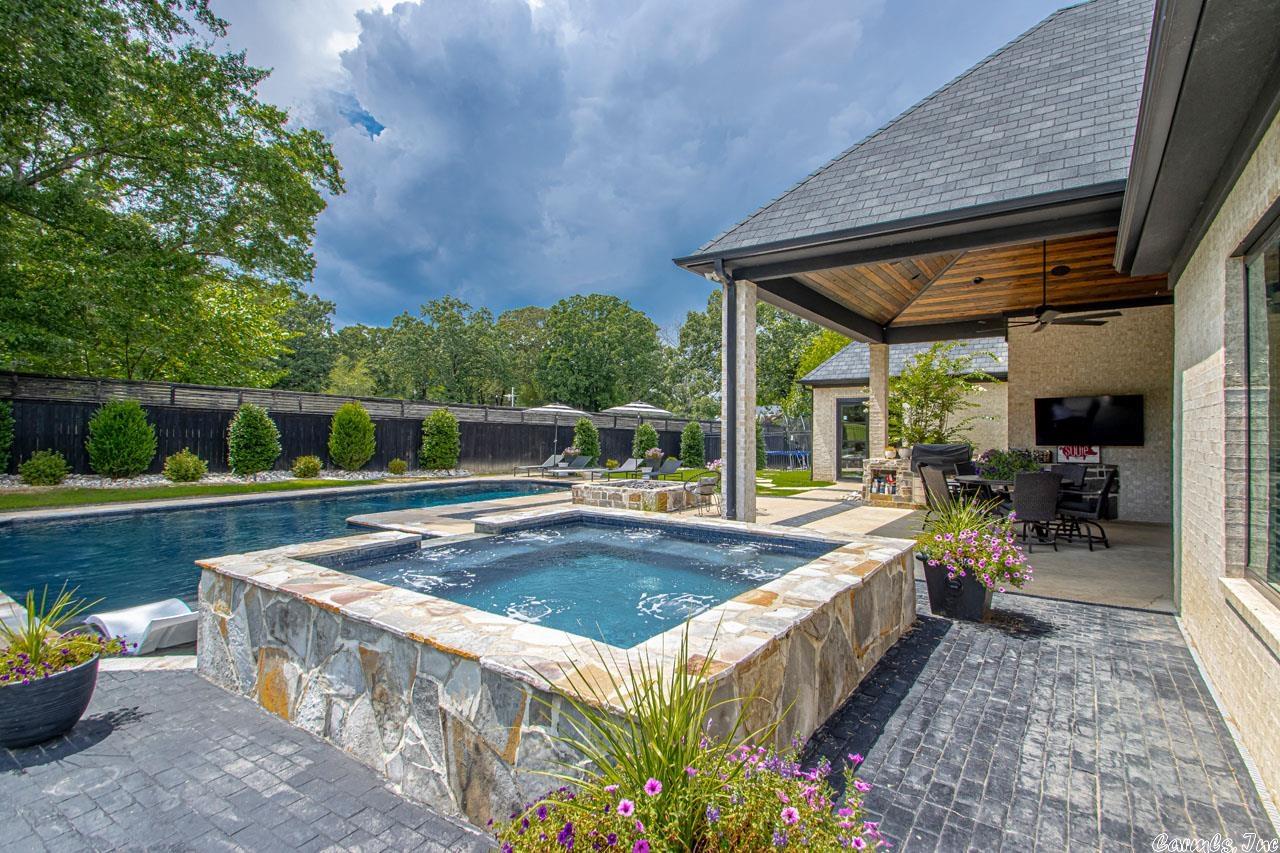 WEST LAKE VILLAGE - Residential