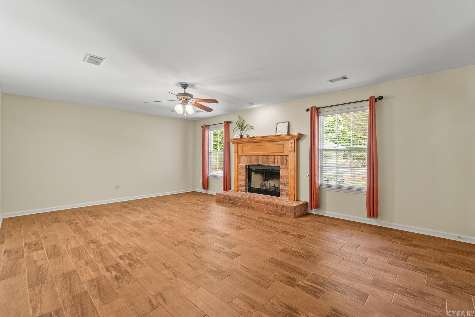 RIVER OAKS - Residential