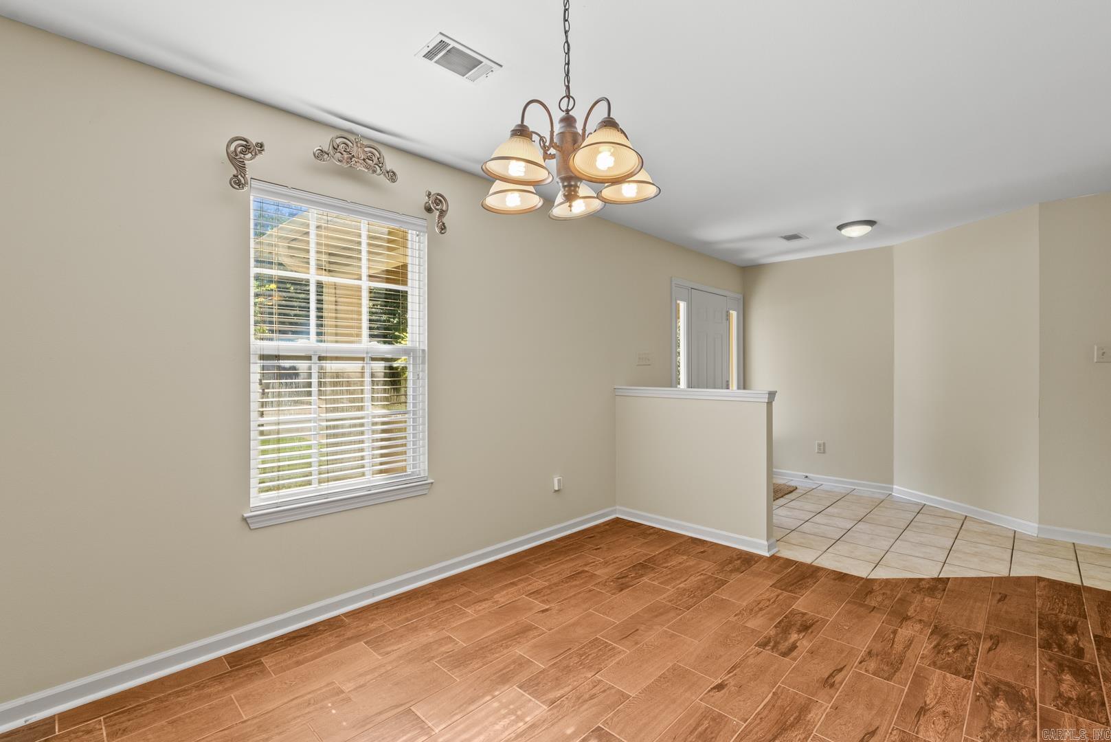 RIVER OAKS - Residential
