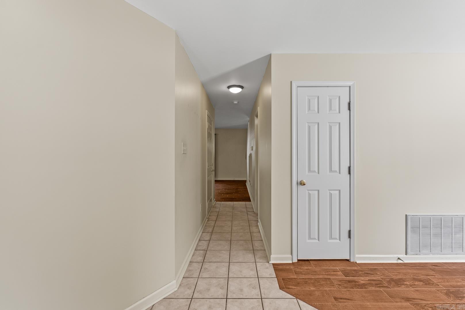 RIVER OAKS - Residential