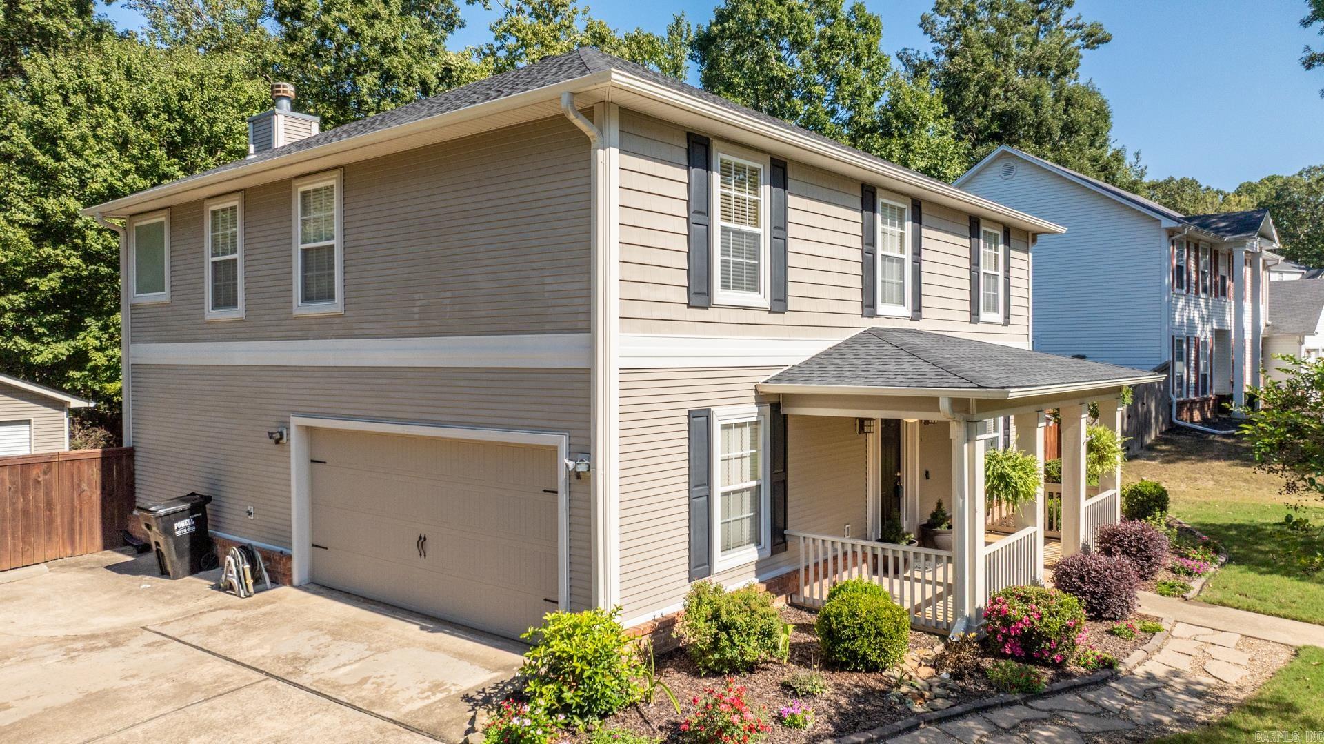 RIVER OAKS - Residential
