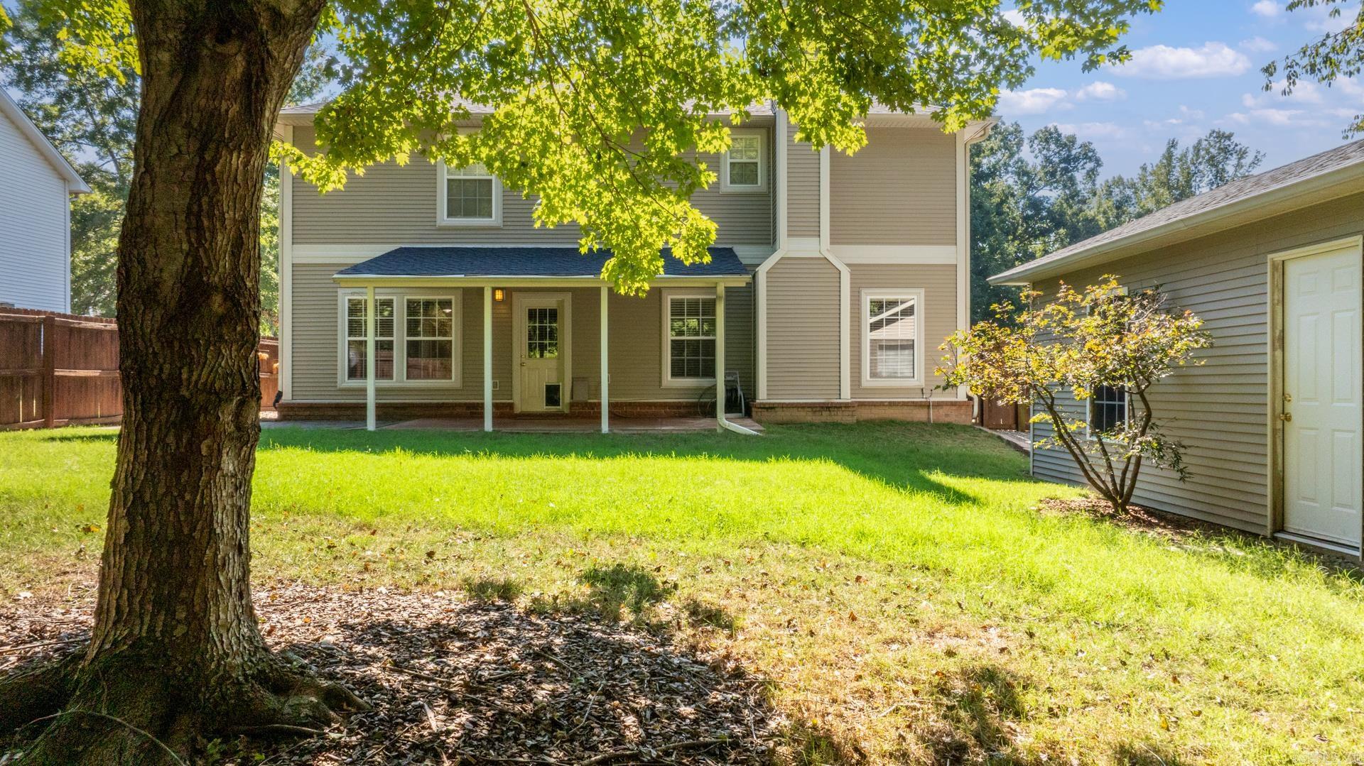 RIVER OAKS - Residential