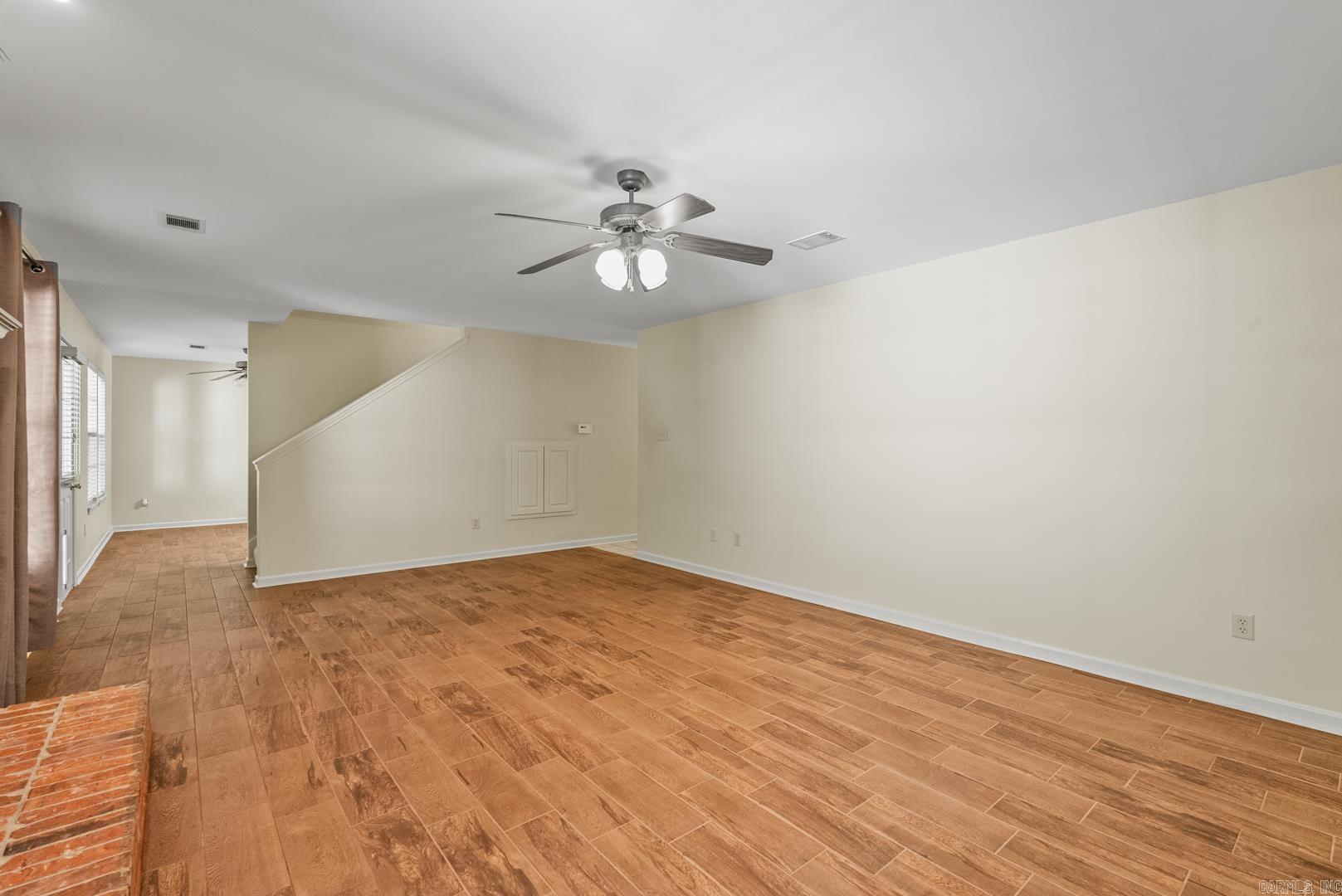 RIVER OAKS - Residential