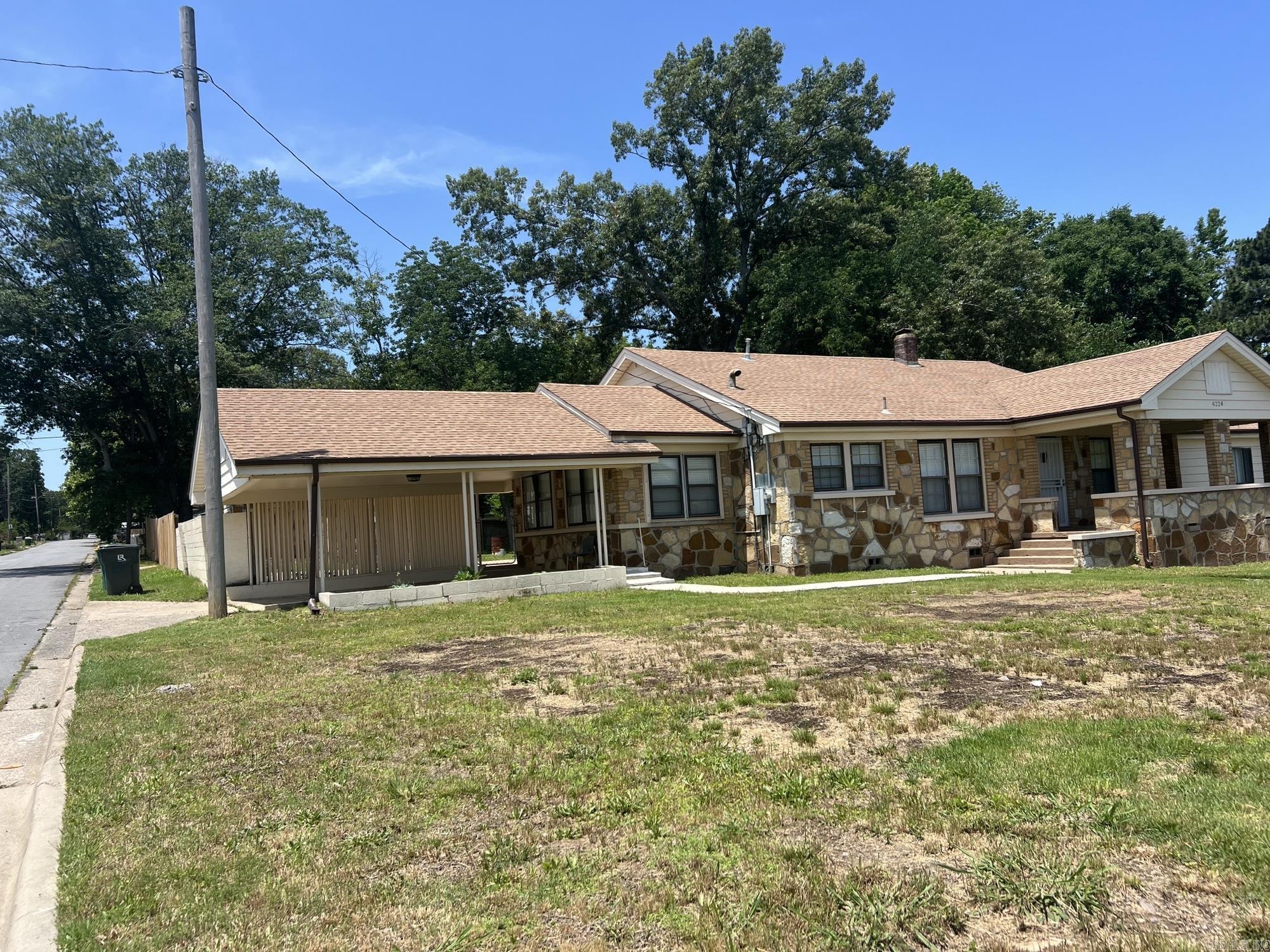 Barrow John 2L - Residential Lease