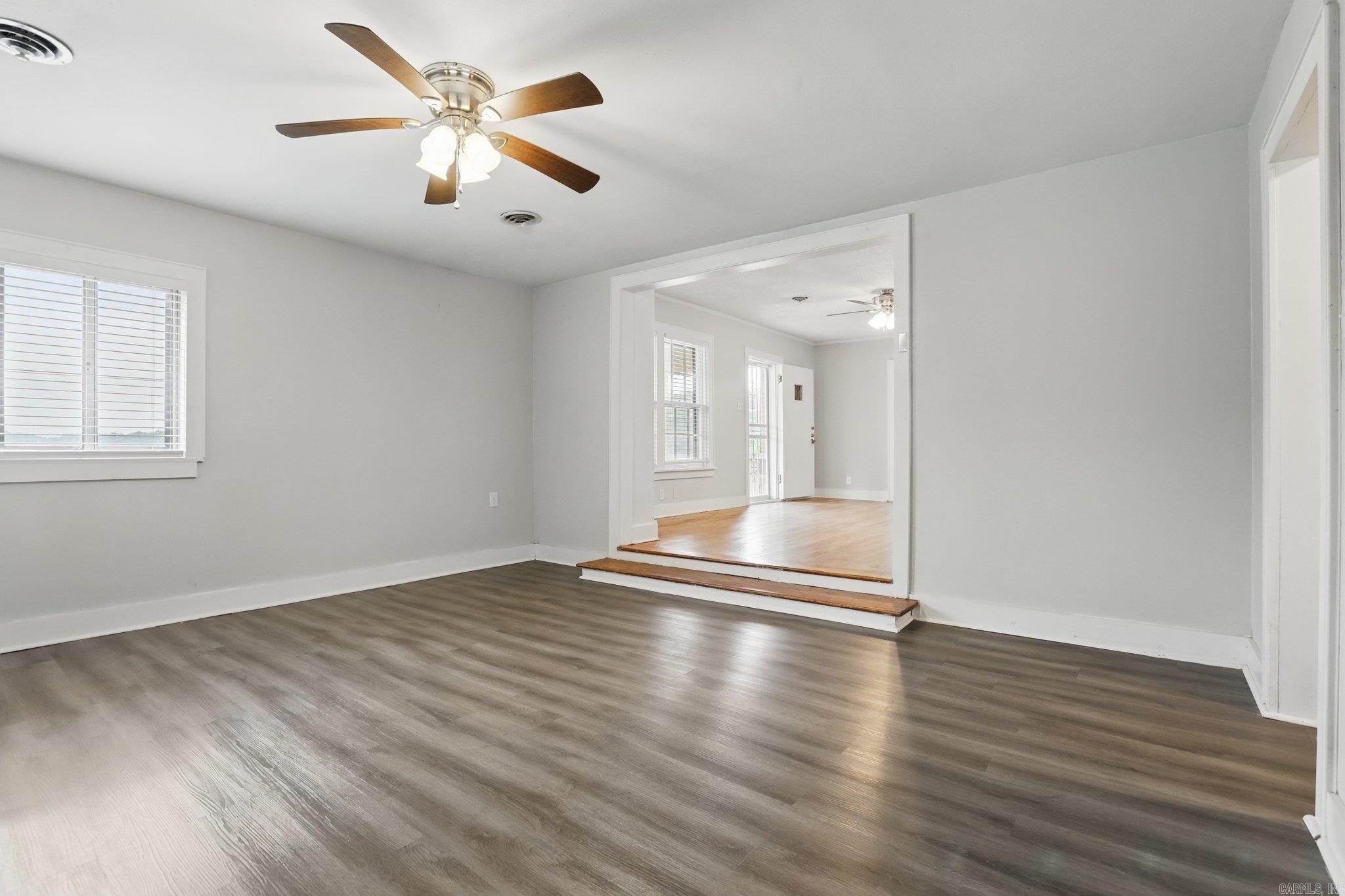 Barrow John 2L - Residential Lease