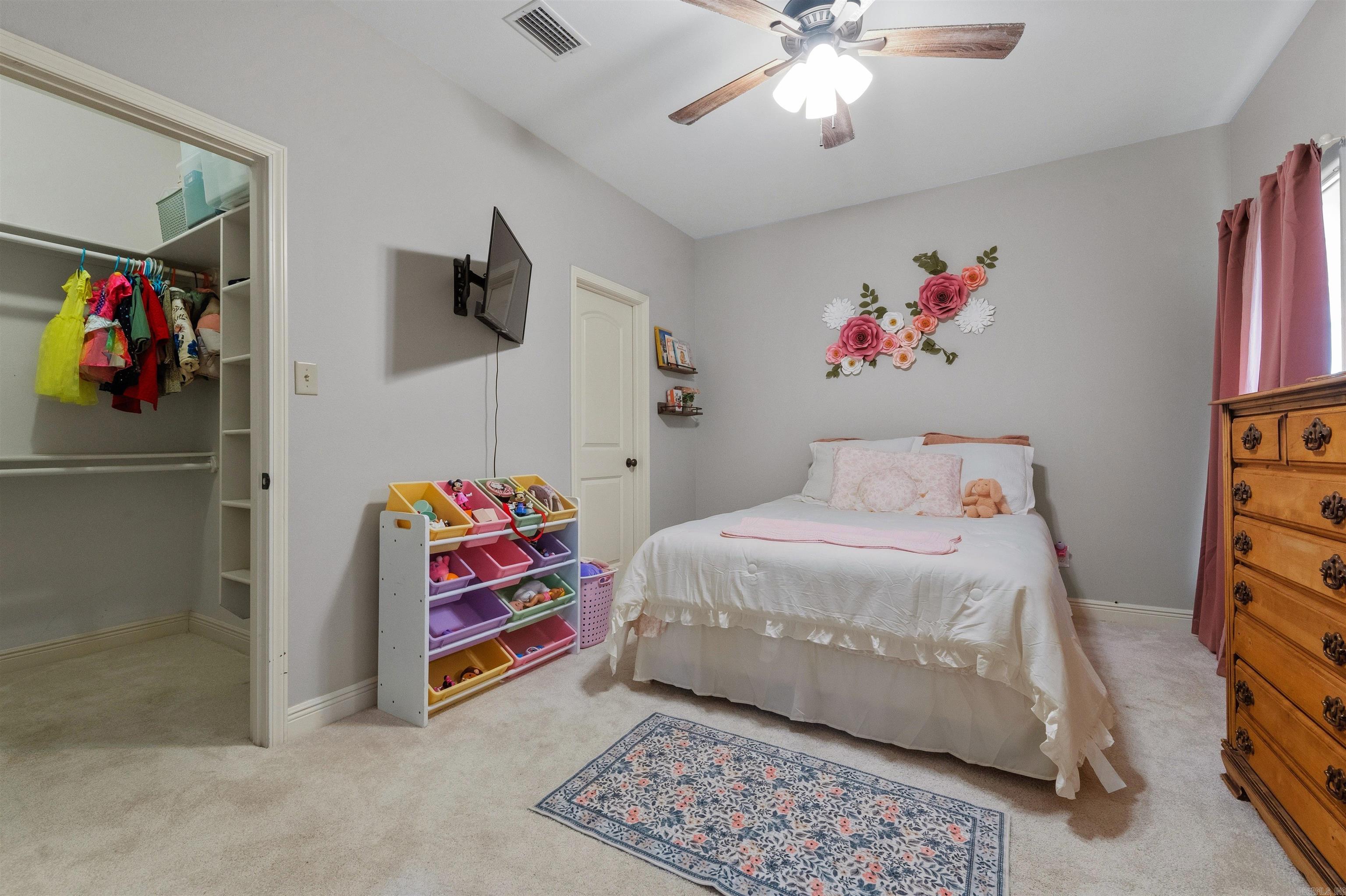 VALLEY RIDGE ESTATES - Residential