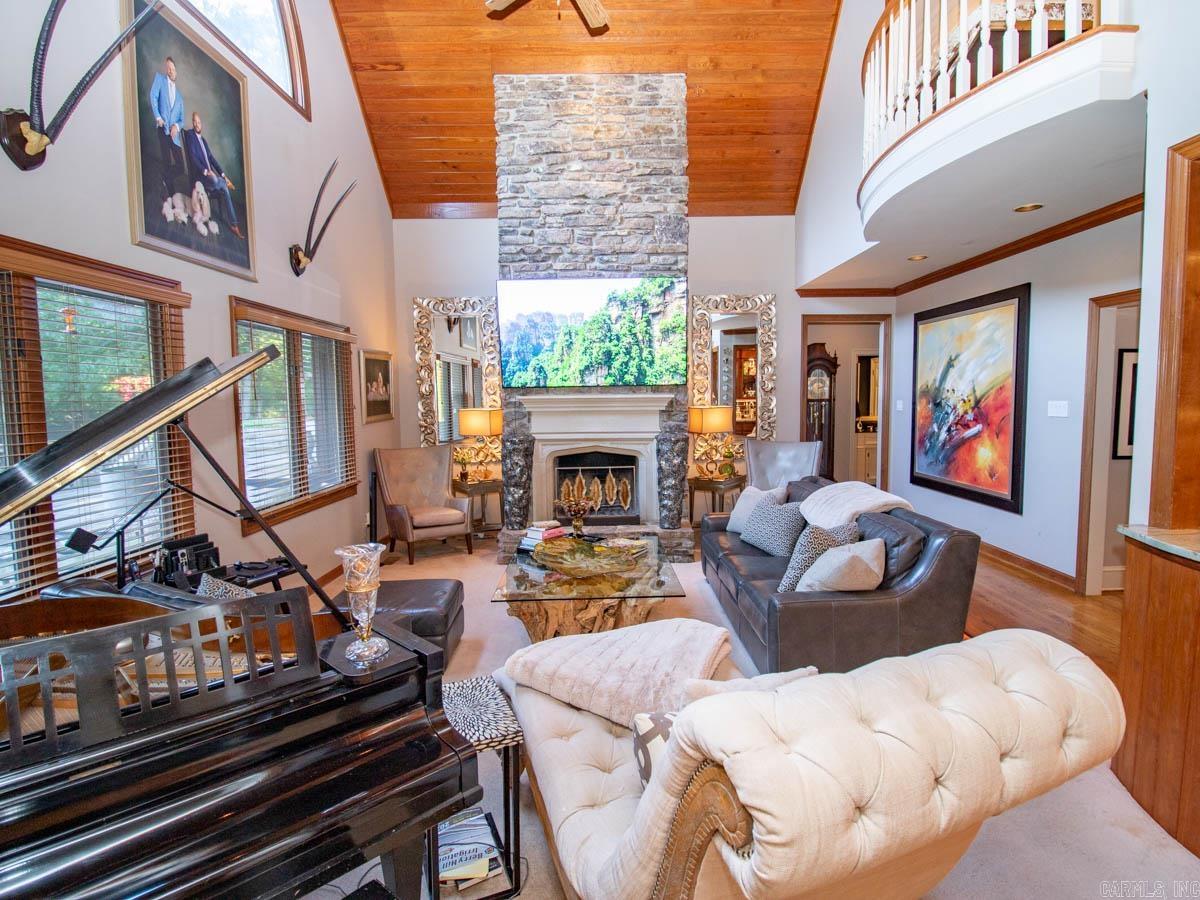 Waldenwood Estates - Residential