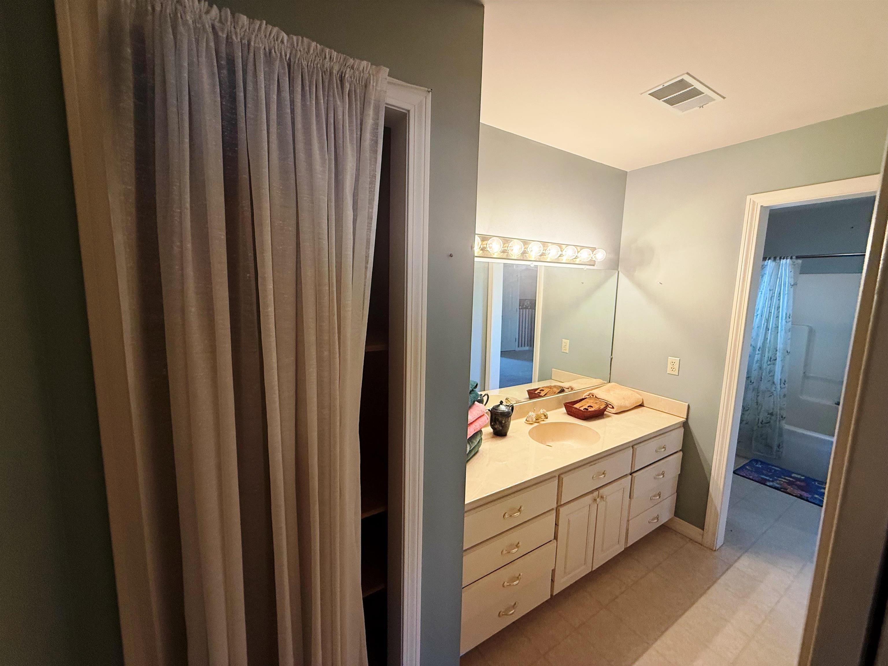 SAW GRASS - Residential