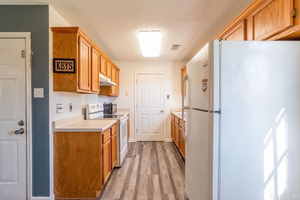 SUMMERVIEW TERRACE - Residential