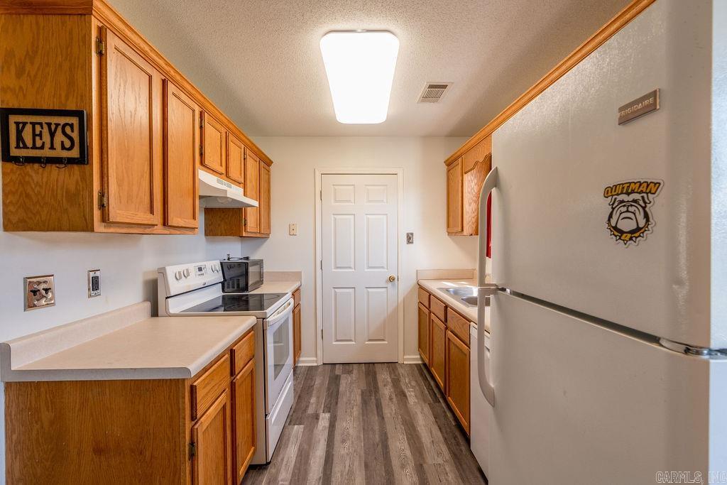 SUMMERVIEW TERRACE - Residential