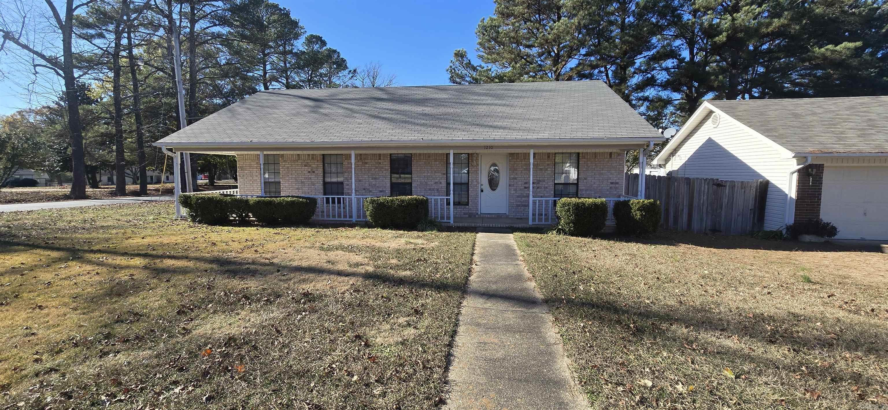 Edgewood - Residential Lease