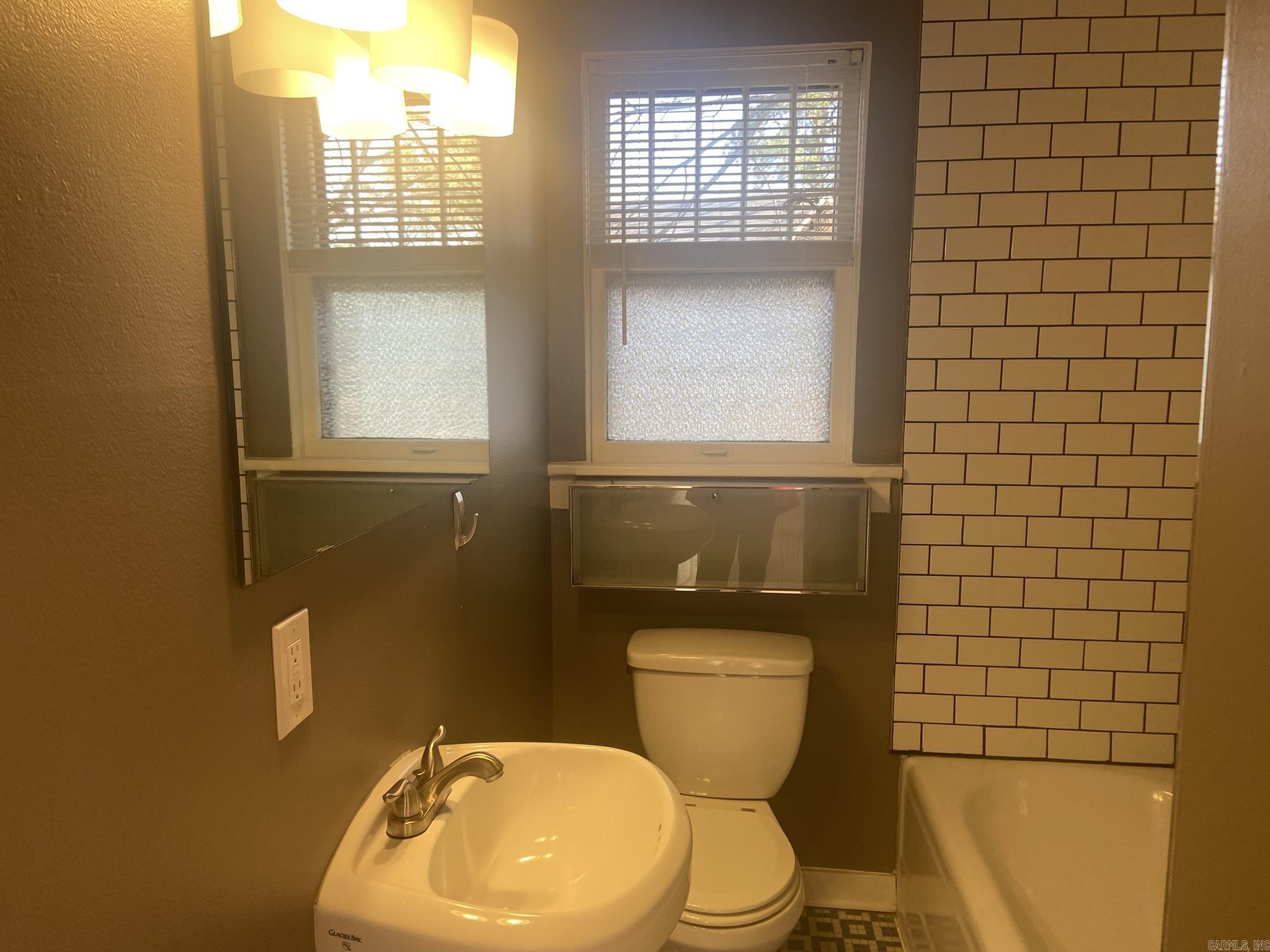 FAIRFAX TERRACE CONDO HPR - Residential