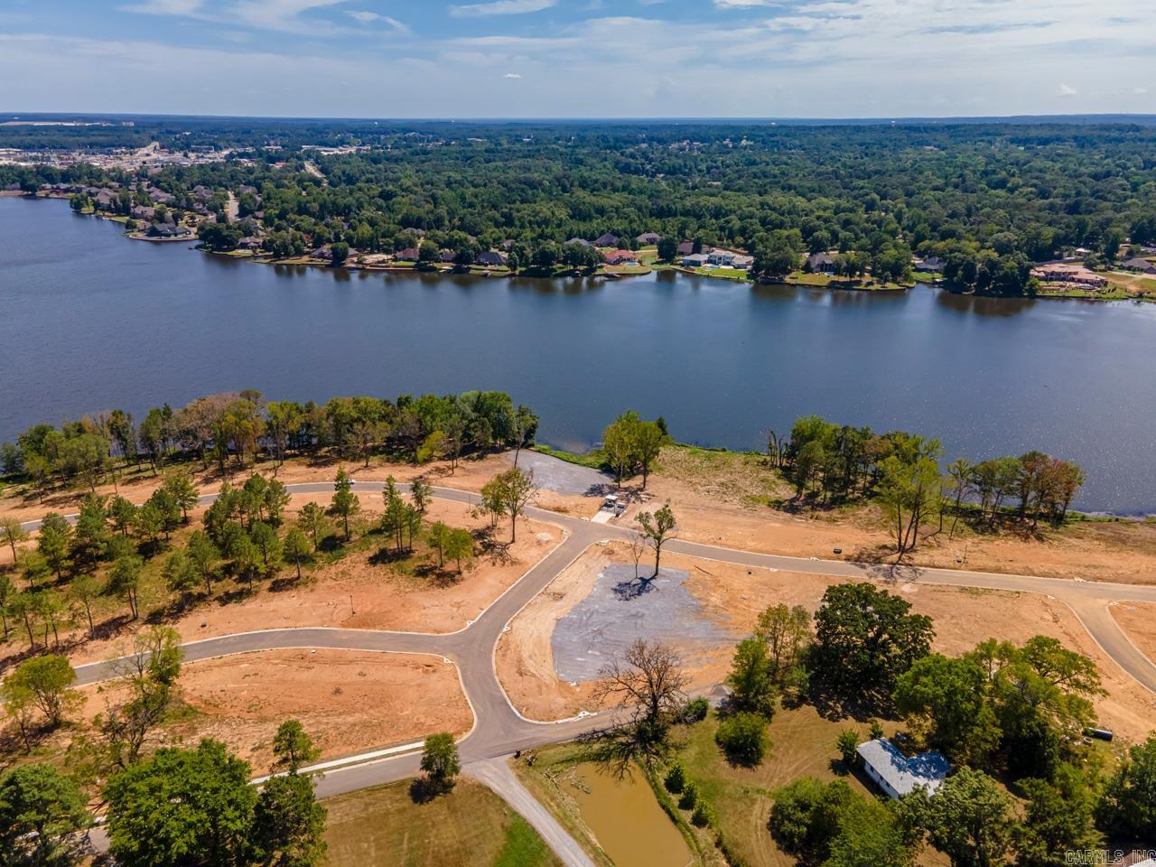 Severn Landing @ Hurricane Lake - Land