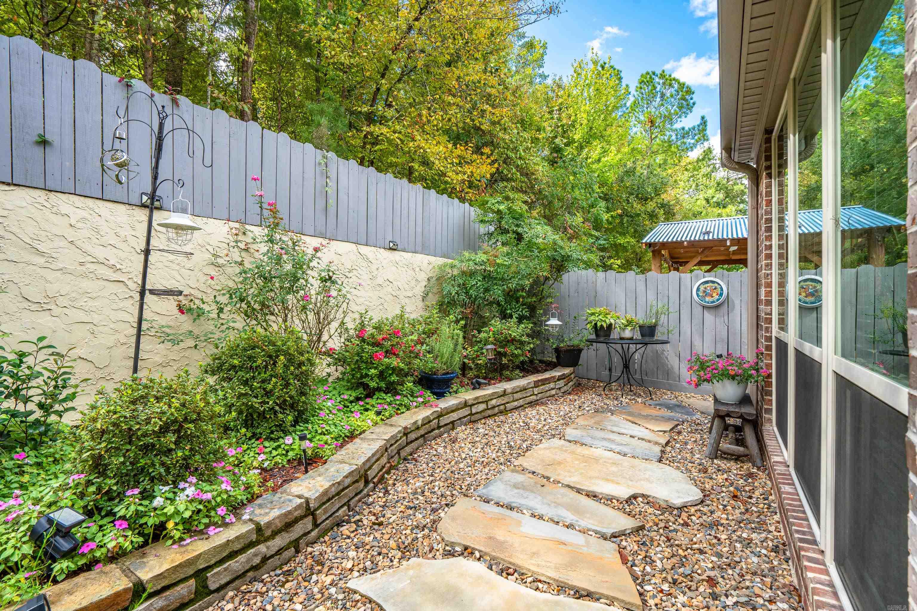 BURCHWOOD COVE - Residential