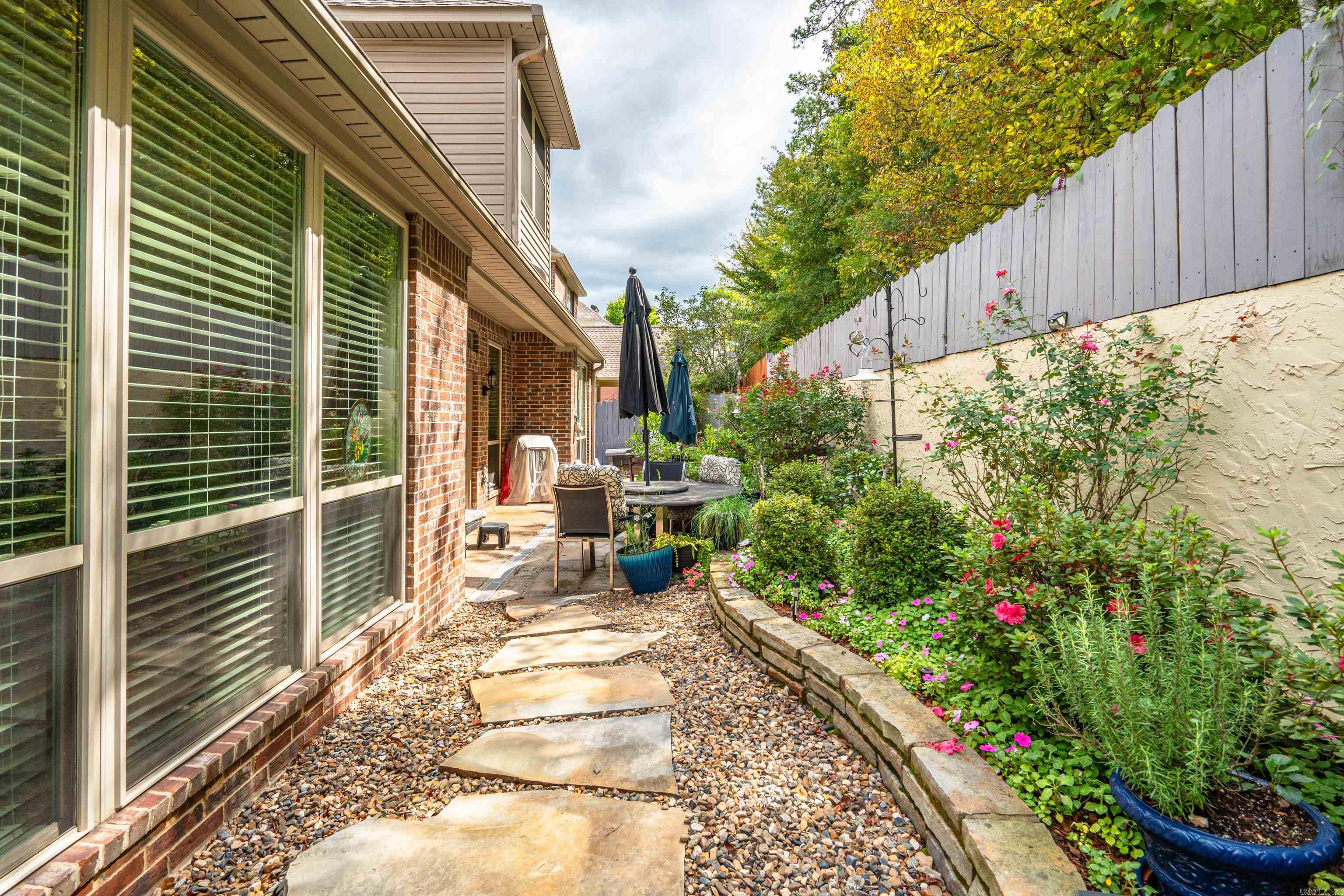 BURCHWOOD COVE - Residential