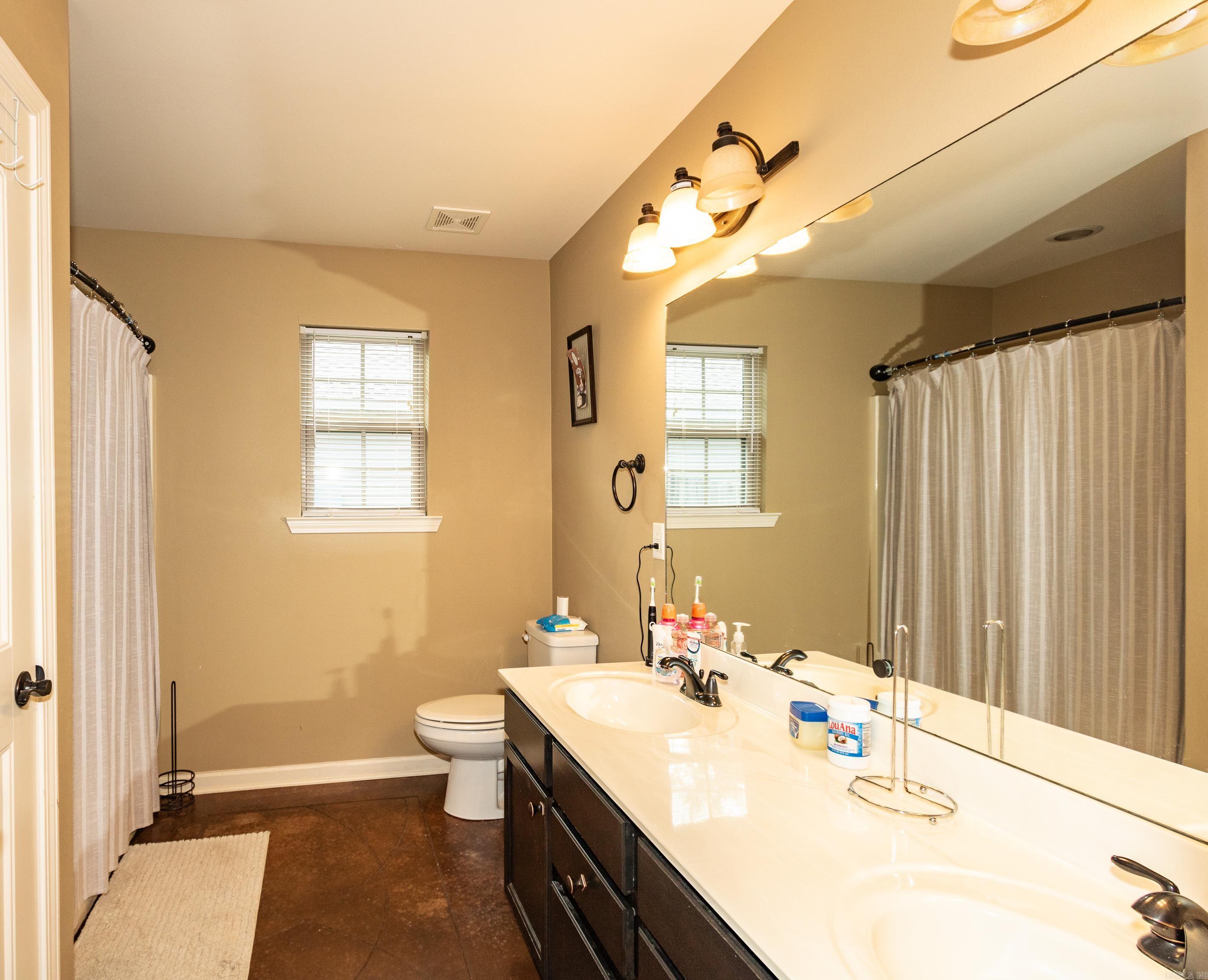 CARMICHAEL ESTATES - Residential