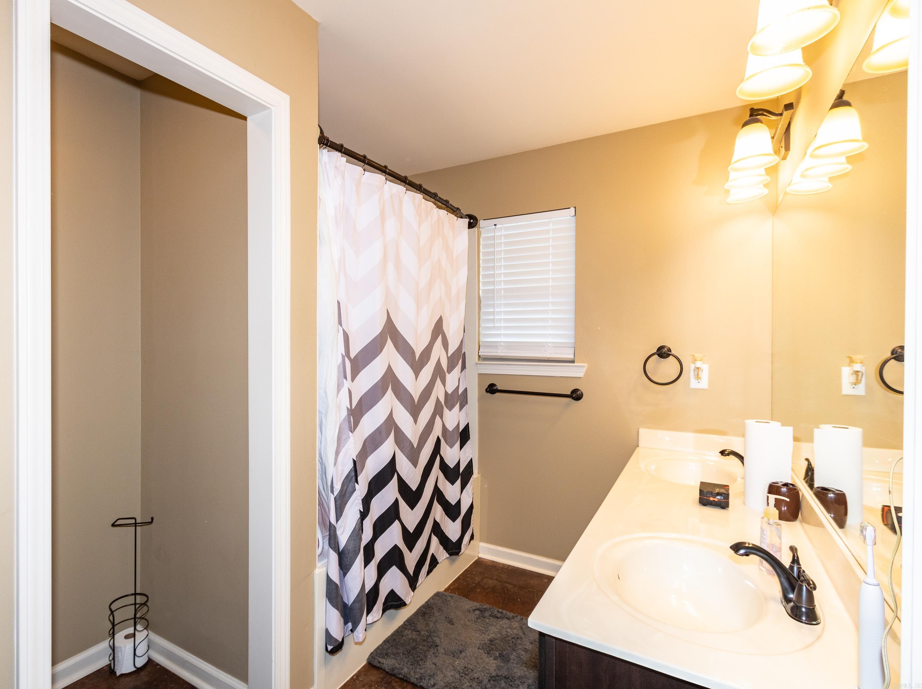 CARMICHAEL ESTATES - Residential