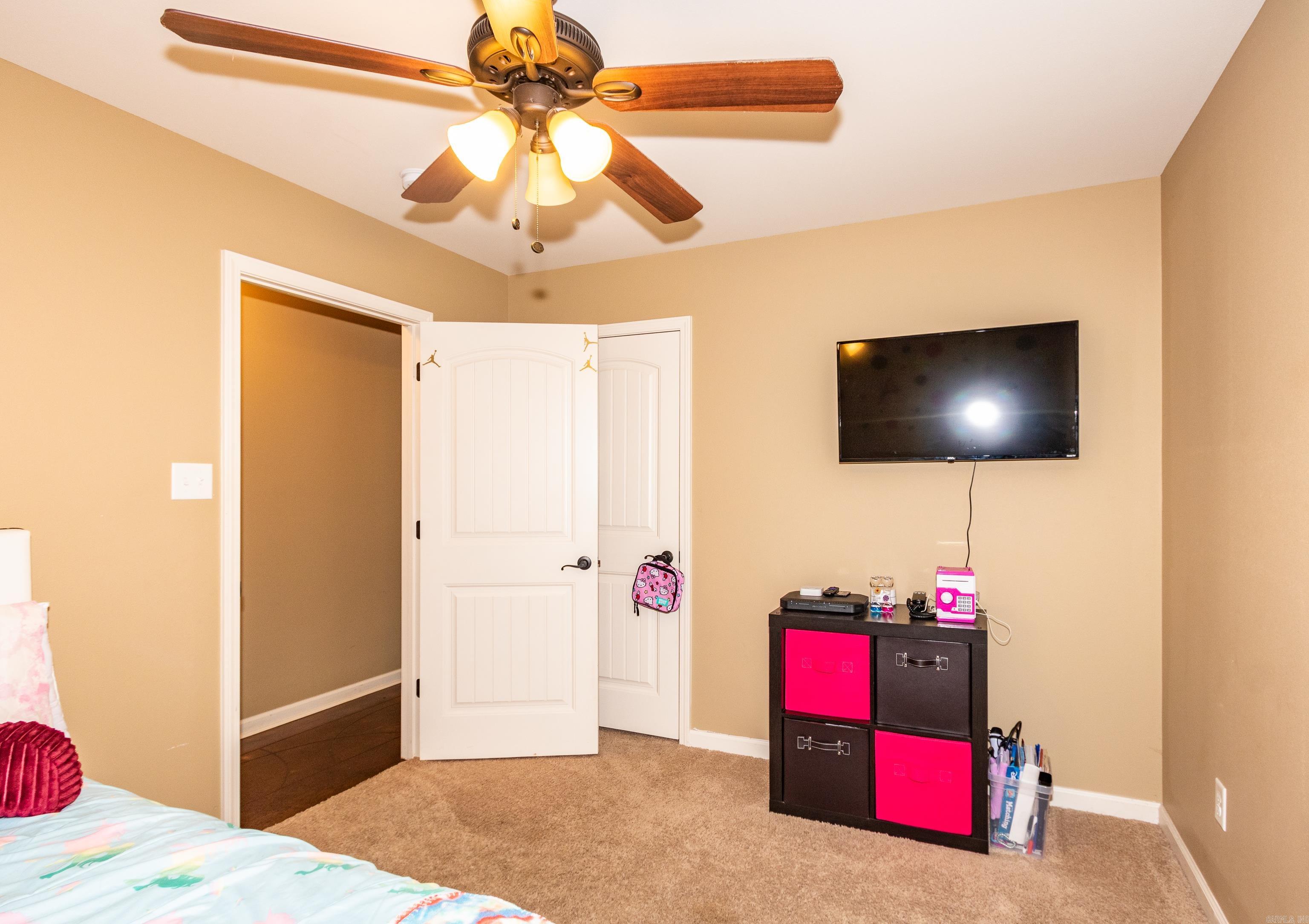 CARMICHAEL ESTATES - Residential