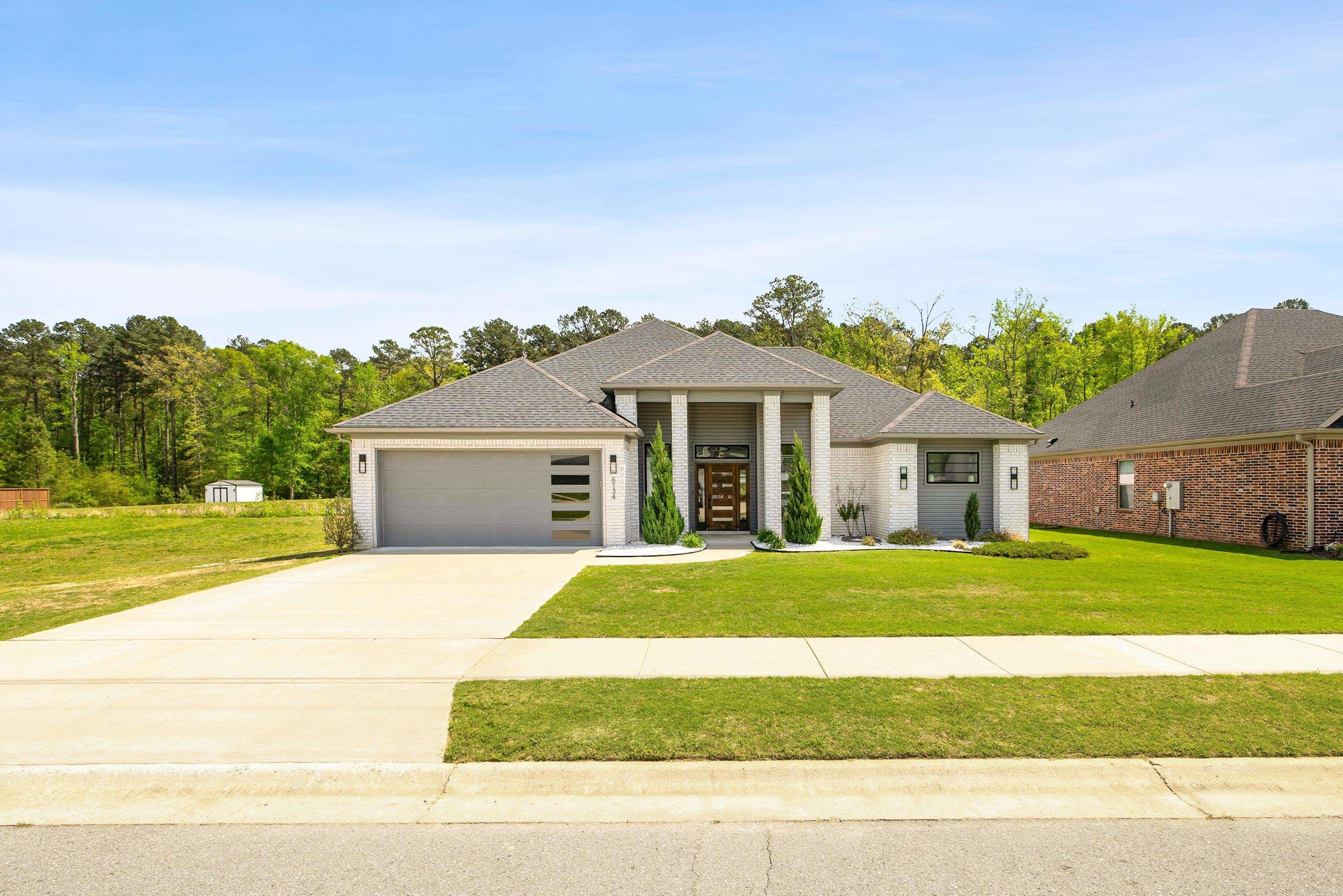 CREEKSIDE - Residential