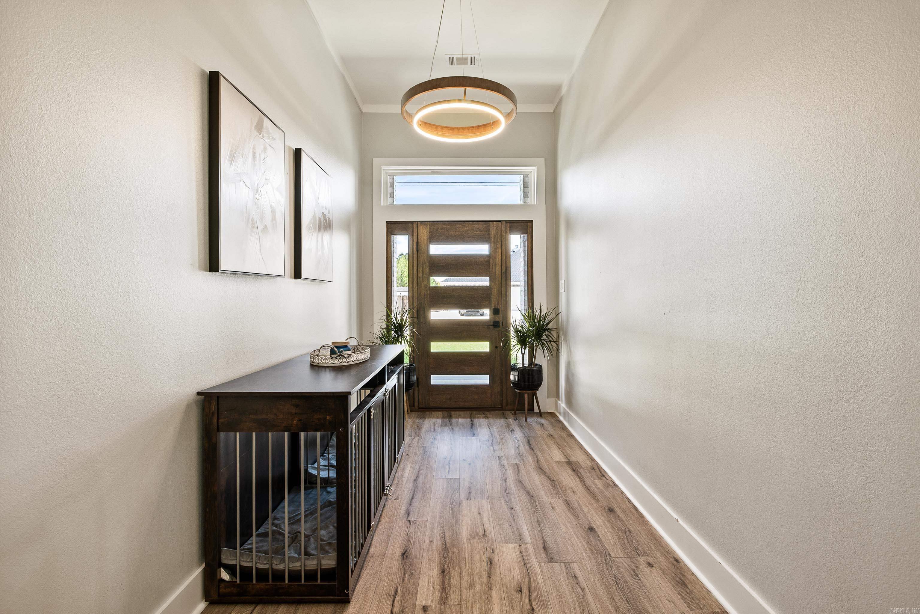 CREEKSIDE - Residential