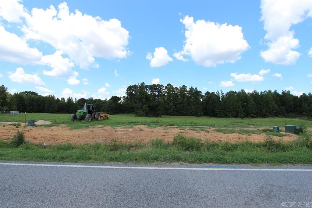 ROUND MOUNTAIN AT THE MEADOWS - Land