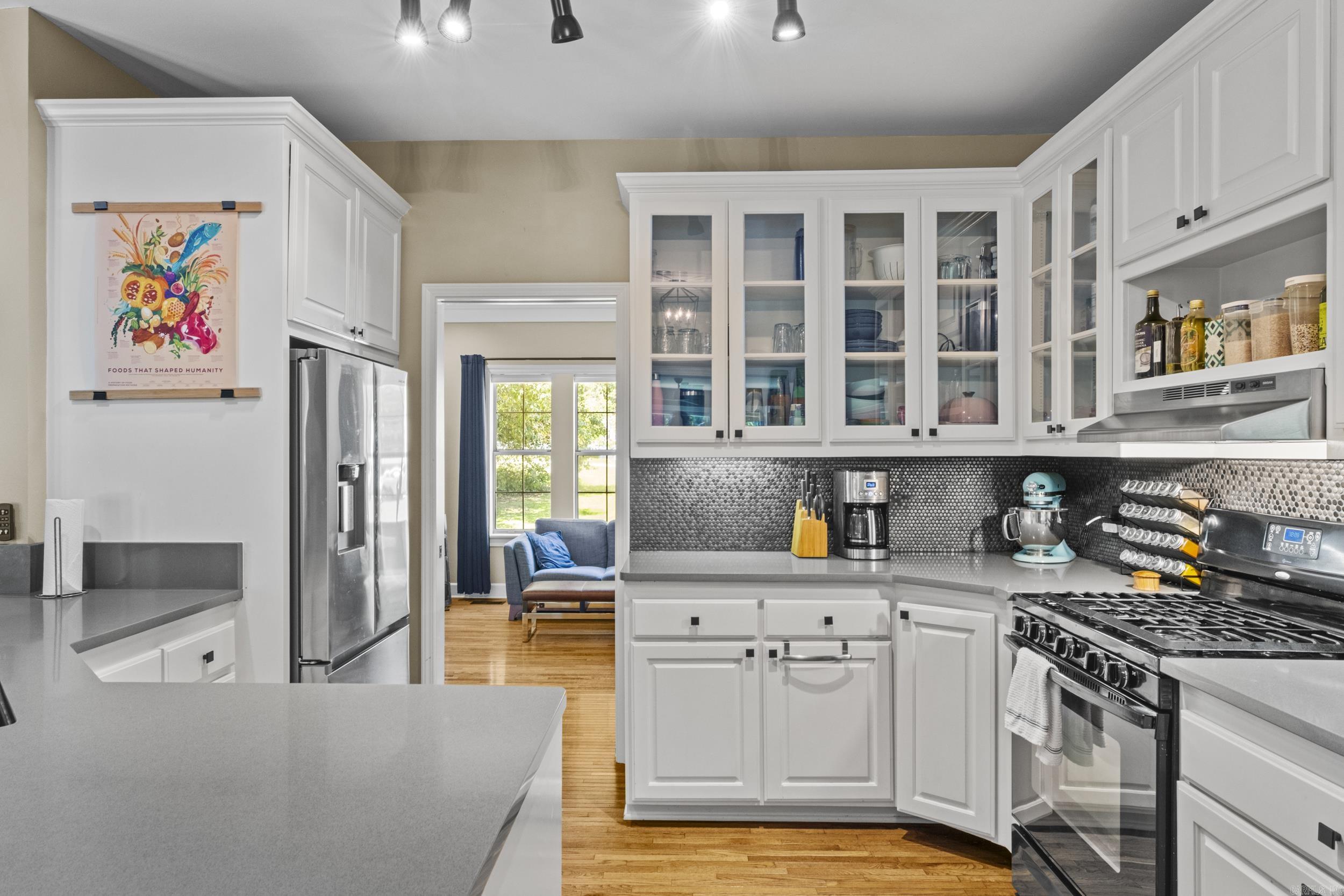 WALKER HEIGHTS ADD - Residential