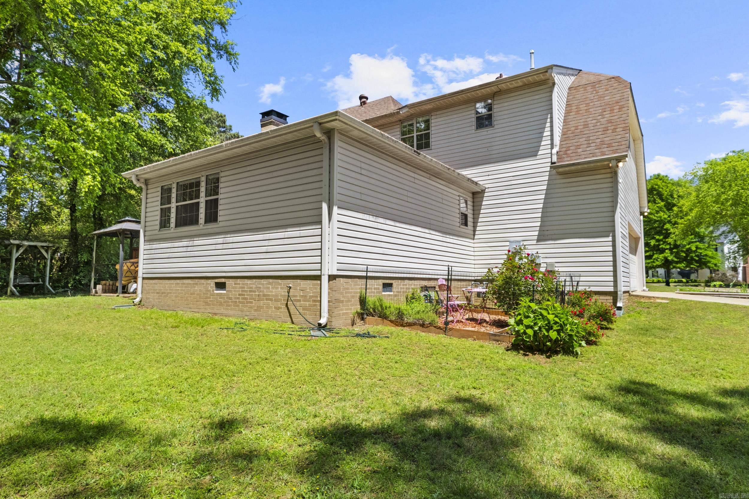 WALKER HEIGHTS ADD - Residential