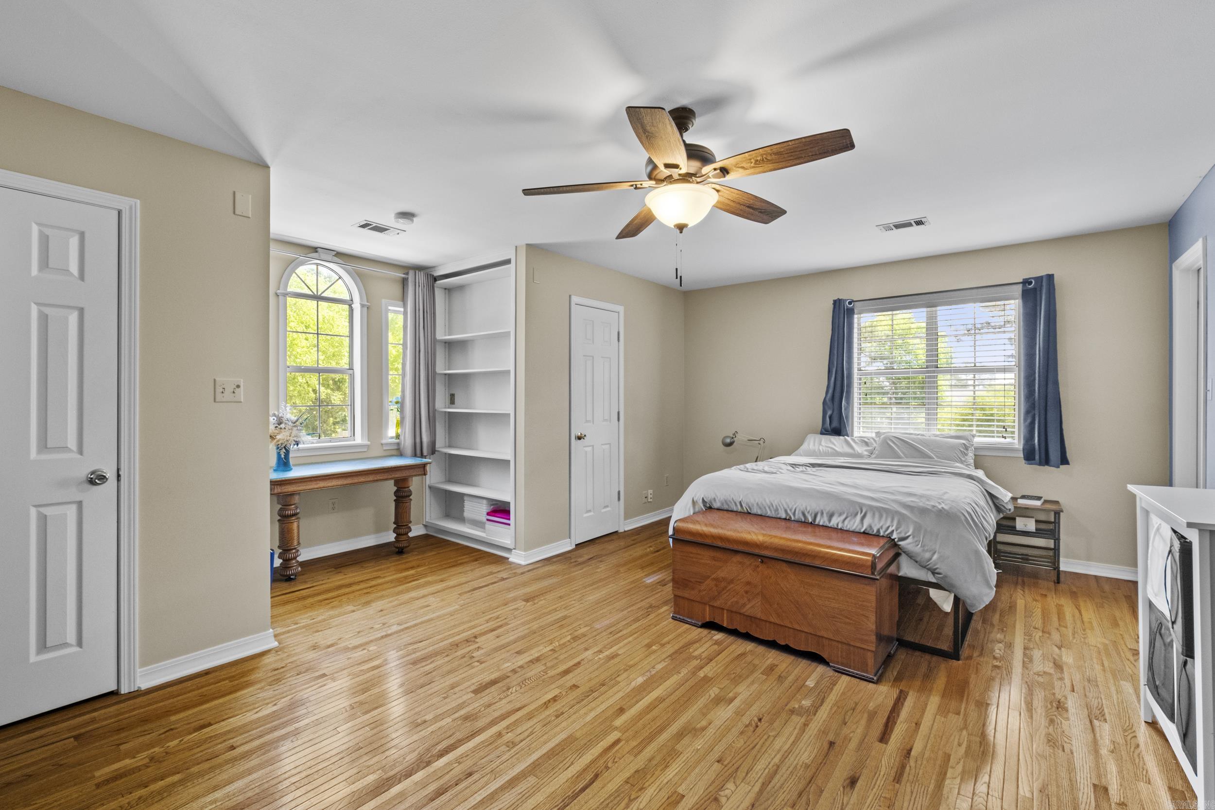 WALKER HEIGHTS ADD - Residential