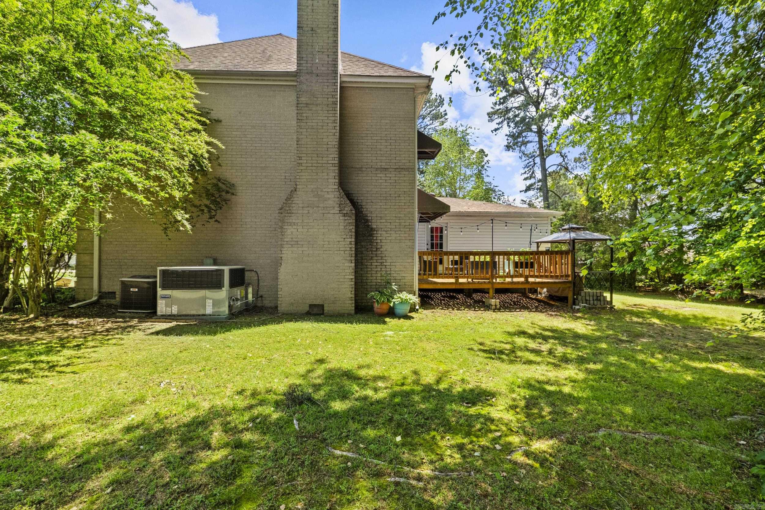 WALKER HEIGHTS ADD - Residential
