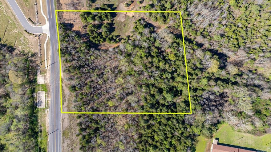 4.43 acres of wooded land ready for new owners!