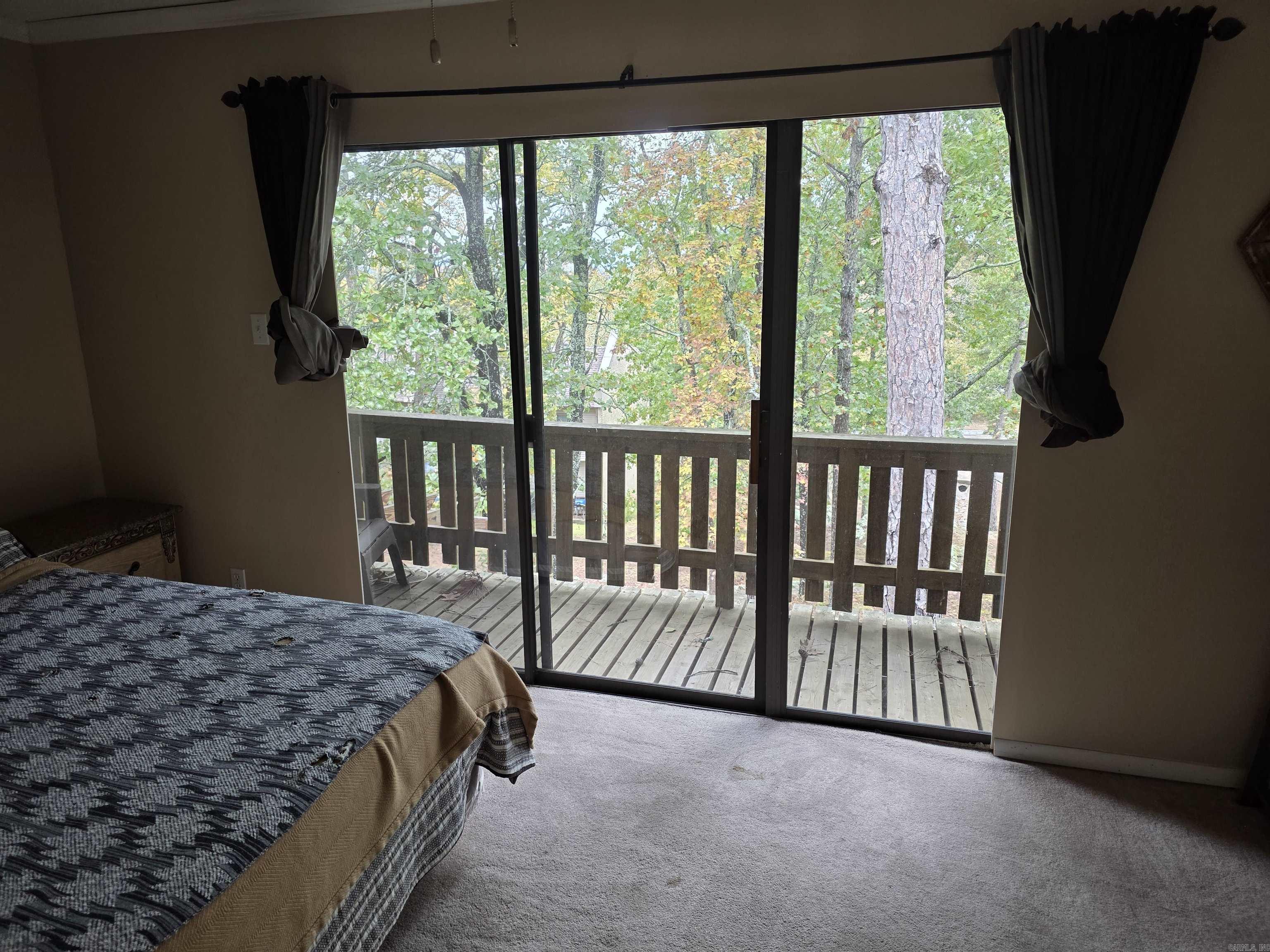 CHELSEA GLADE CONDO - Residential