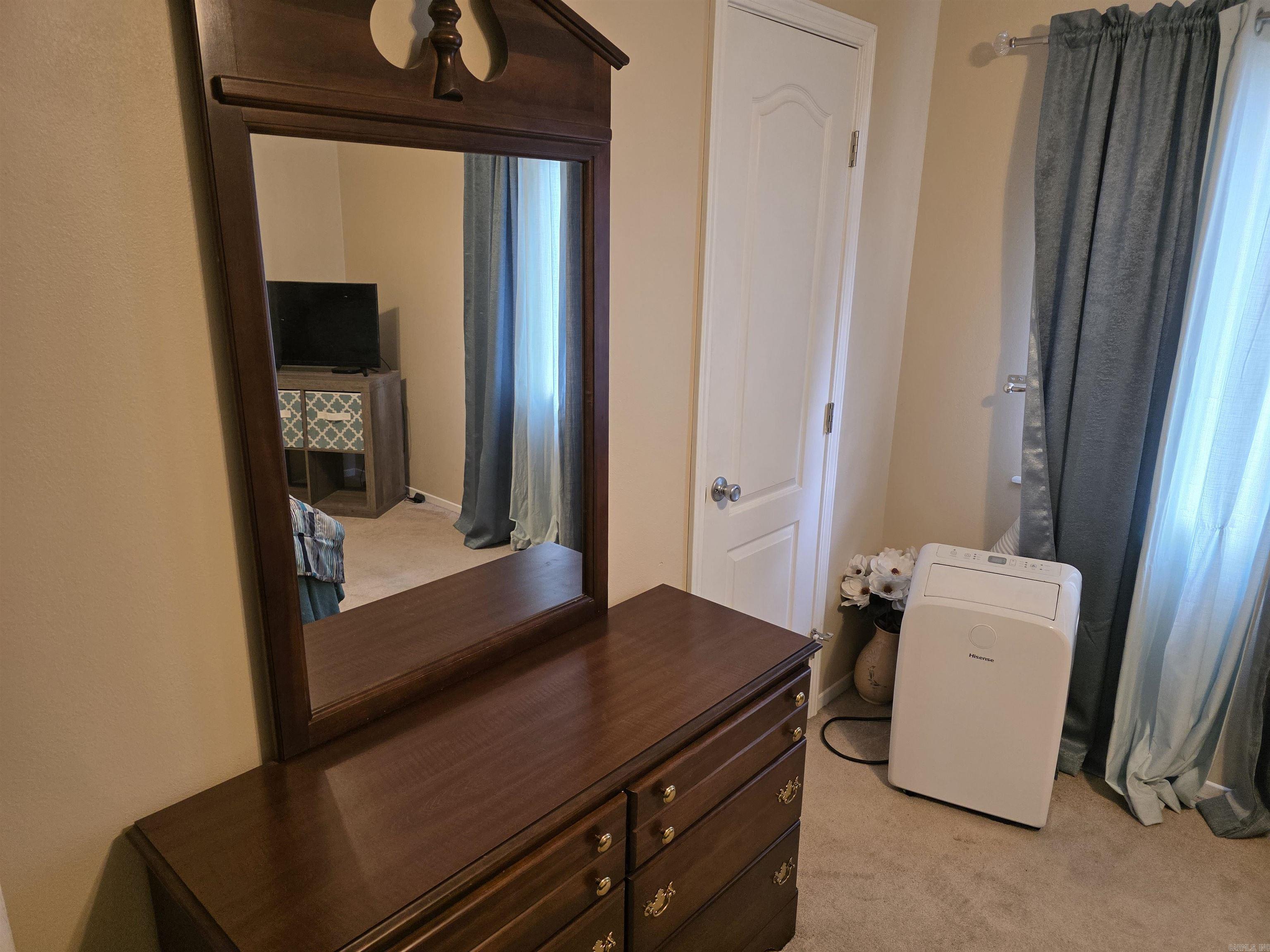 CHELSEA GLADE CONDO - Residential