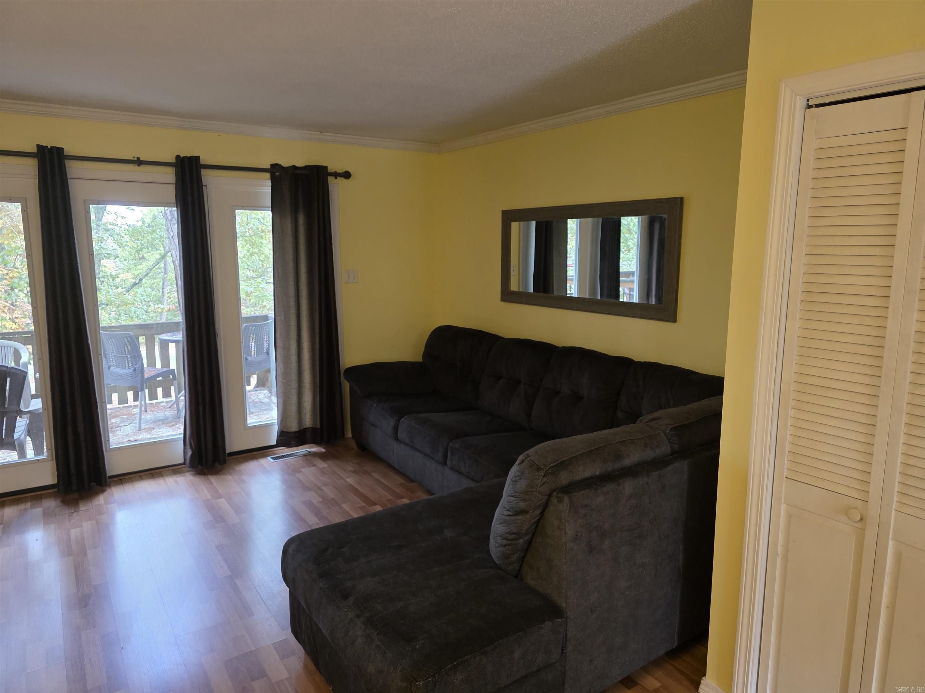 CHELSEA GLADE CONDO - Residential