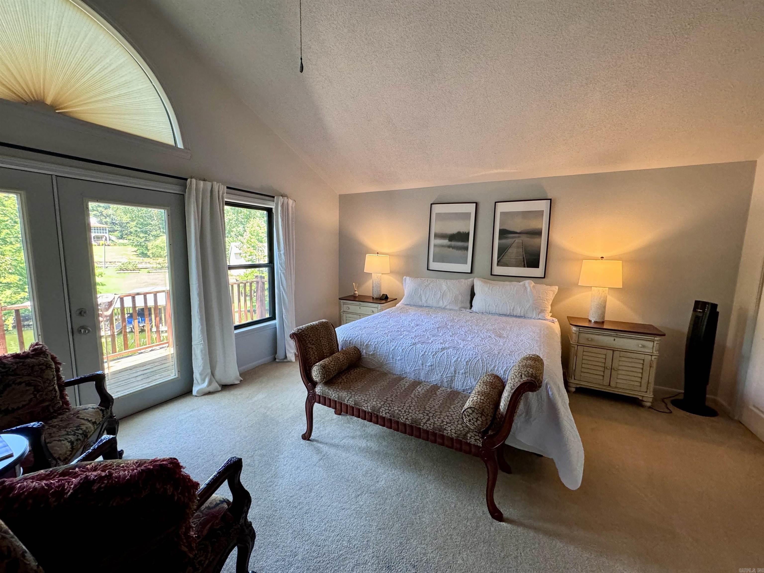 ARROWHEAD LAKE ESTATES - Residential