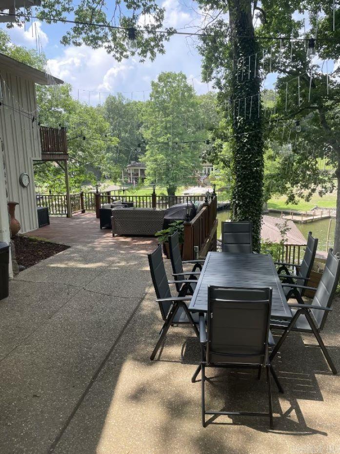 ARROWHEAD LAKE ESTATES - Residential