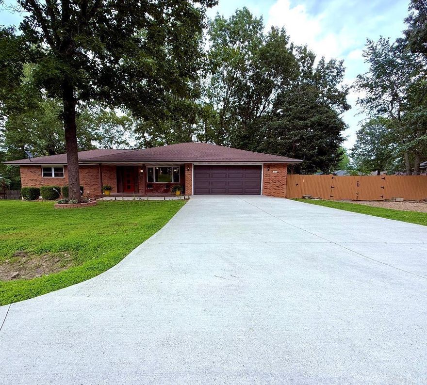 Welcome to your dream home in Northern Hills Estates! This stunning 2BD/2.5BTH residence blends comfort, convenience, and modern flair. Inside, you’ll find an inviting living space with newly remodeled bathrooms featuring stylish finishes. The open floor plan connects seamlessly to a beautifully renovated kitchen (2022) with modern appliances. A new washer, dryer, dishwasher, and refrigerator (2023) all convey. An additional flex room offers potential for a third bedroom. New flooring throughout (2023) enhances the home’s contemporary charm. Outside, the all-brick exterior ensures durability and timeless appeal. The attached 2-car garage provides ample space for vehicles or hobbies. Recent upgrades include a new walkway and expanded driveway for extra curb appeal. The spacious fenced backyard is perfect for pets and includes an 11’x24’ Derksen storage shed. With a new AC (2021) and a roof less than five years old, this home is move-in ready. Don’t miss your chance to own this perfect combination of style, space, and location!