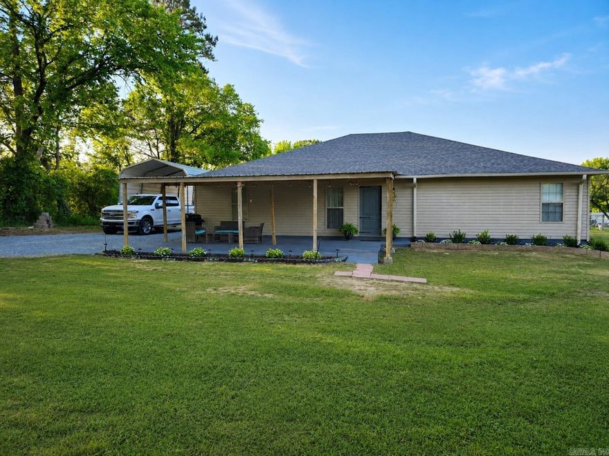 4 Bed 2 Bath