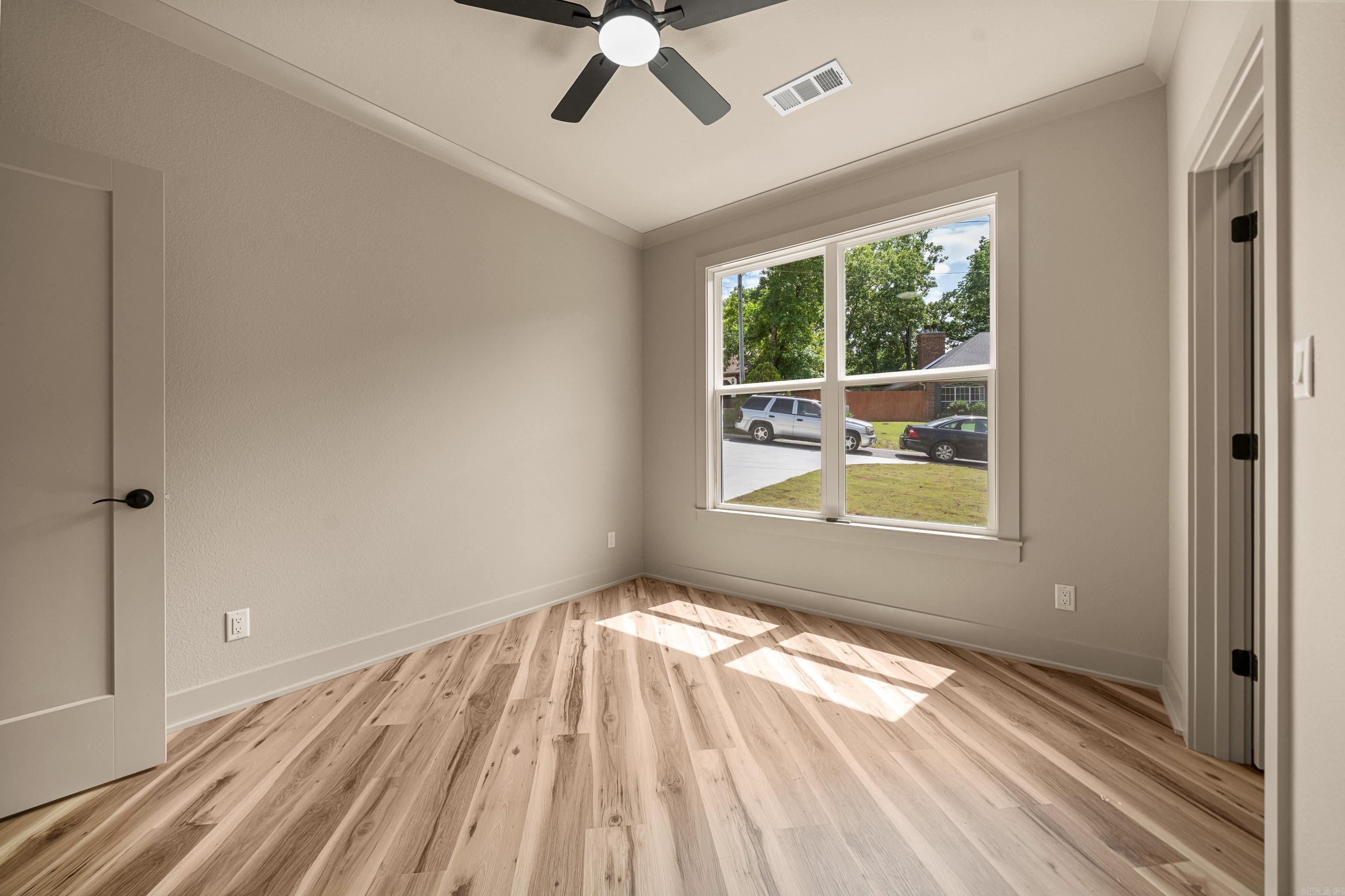 BERROWS, LAKE HAMILTON - Residential